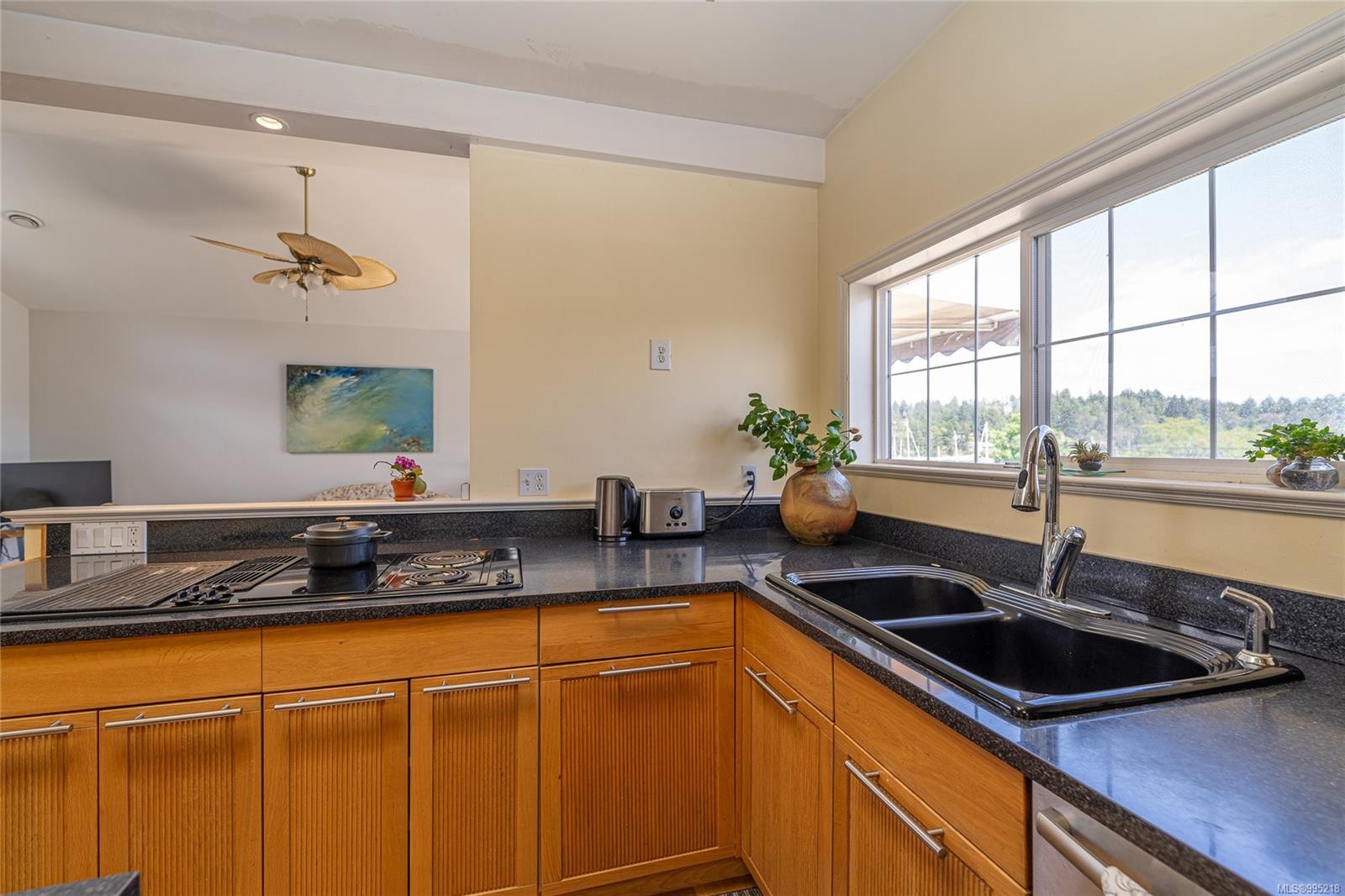 









136


Lower Ganges

Rd,
Salt Spring,




BC
V8K 2S9

