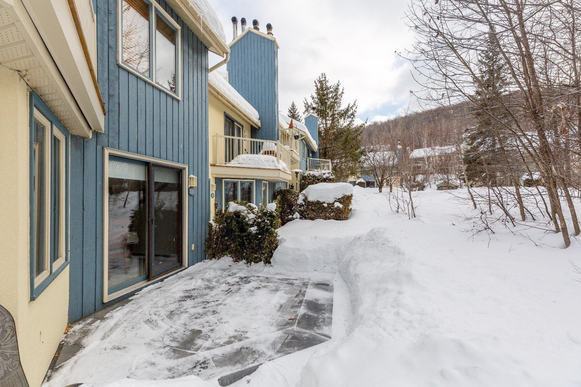 









771


Ch. des Éperviers

,
Piedmont,




QC
J0R1R3


