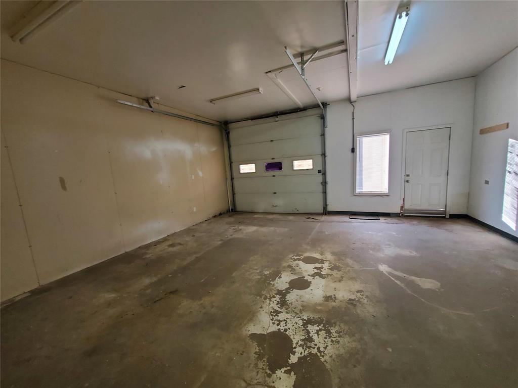 












21 Sara Avenue

,
New Bothwell,




Manitoba
R0A1C0

