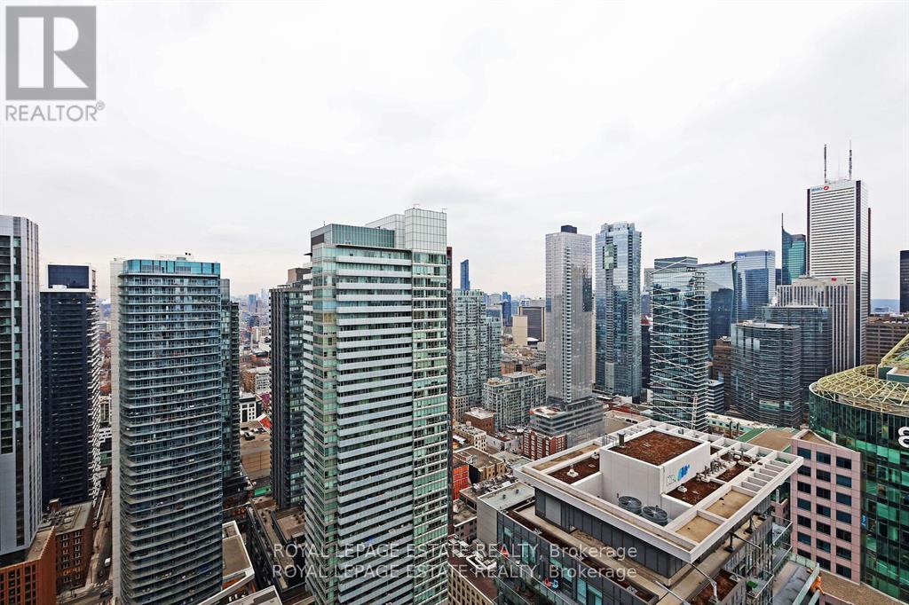 












4003 - 15 MERCER STREET

,
Toronto,




Ontario
M5V1H2

