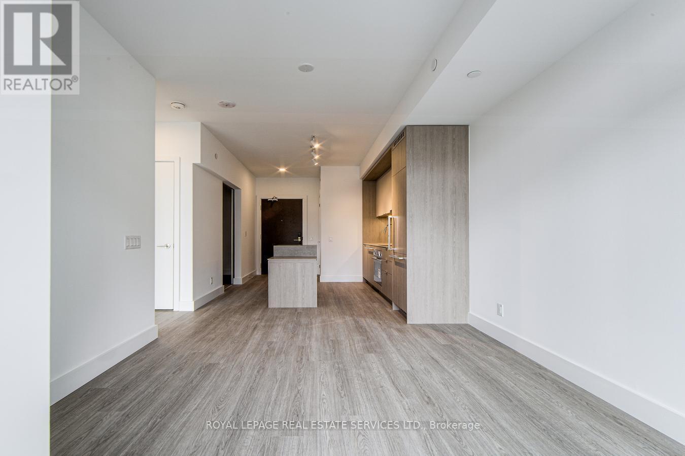 












625 - 625 SHEPPARD AVENUE E

,
Toronto,




Ontario
M2K1B5

