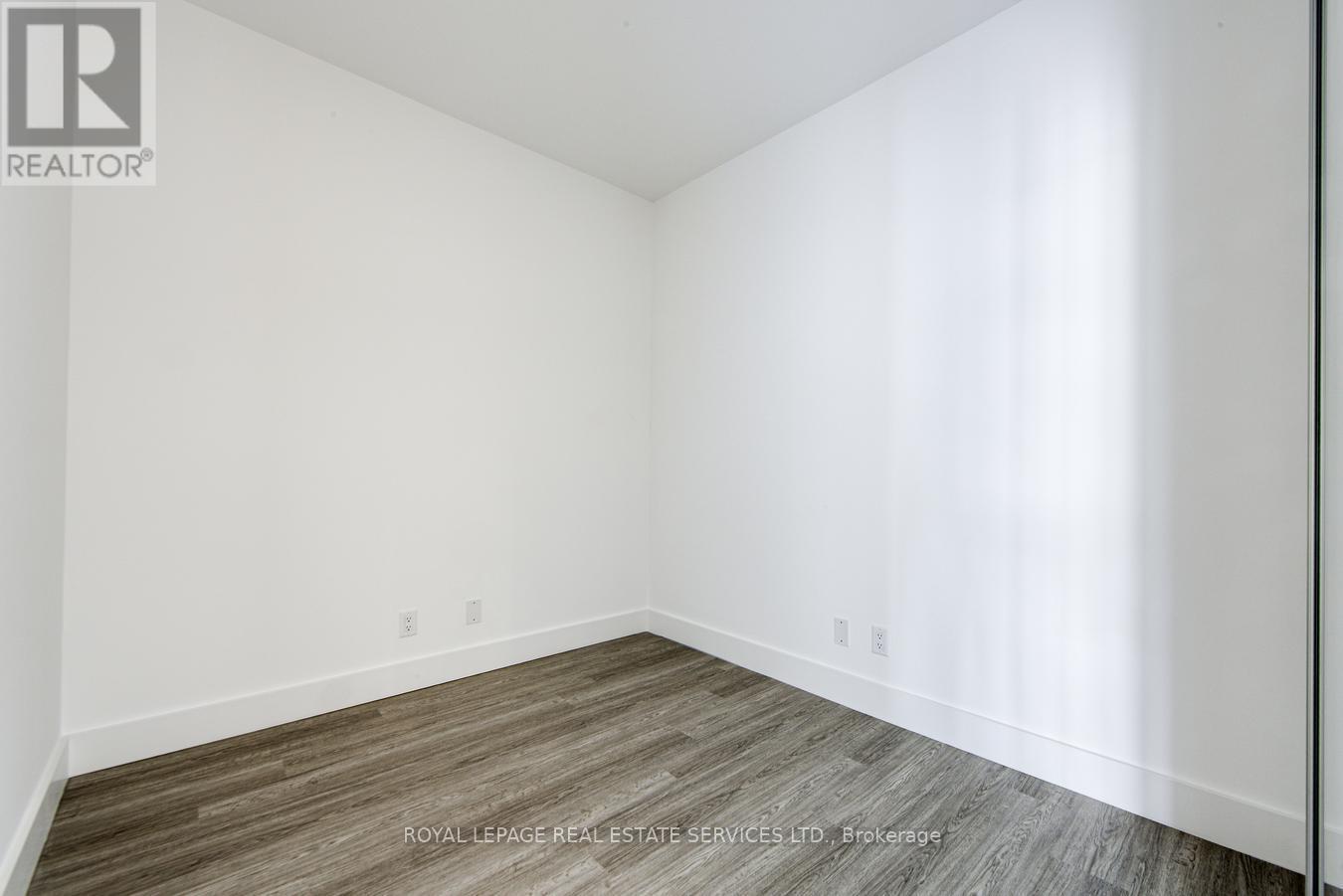 












625 - 625 SHEPPARD AVENUE E

,
Toronto,




Ontario
M2K1B5

