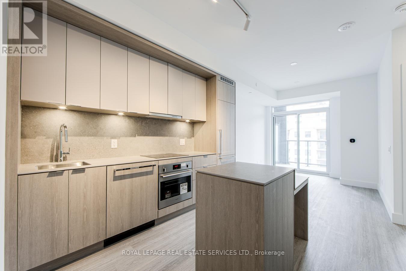 












625 - 625 SHEPPARD AVENUE E

,
Toronto,




Ontario
M2K1B5

