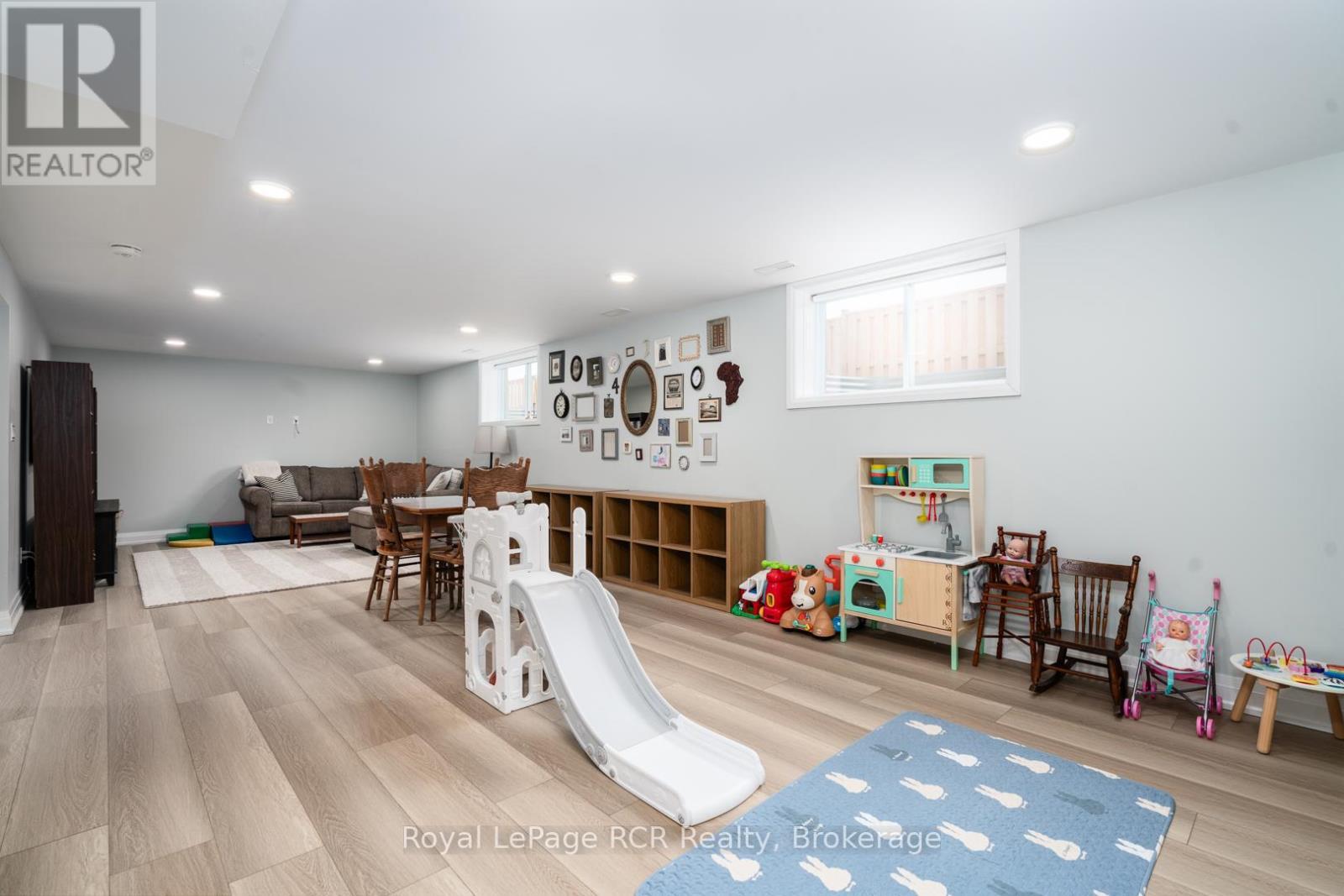 












126 SHADY HILL ROAD

,
West Grey,




Ontario
N0G1R0

