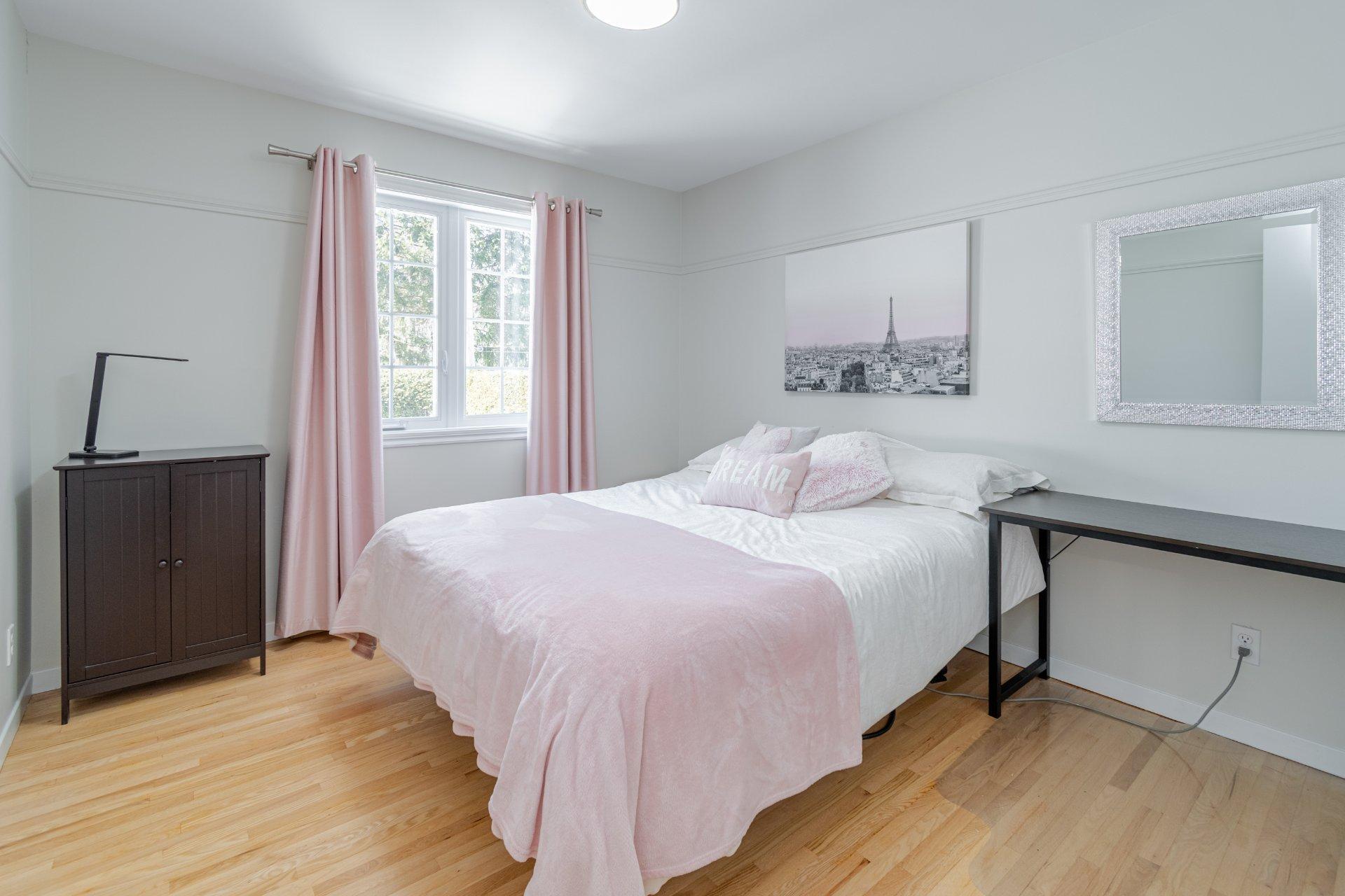 









1


Rue des Bouleaux

,
Saint-Anselme,




QC
G0R2N0

