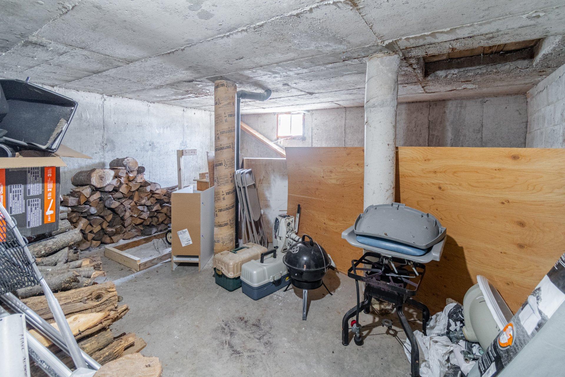 









1


Rue des Bouleaux

,
Saint-Anselme,




QC
G0R2N0

