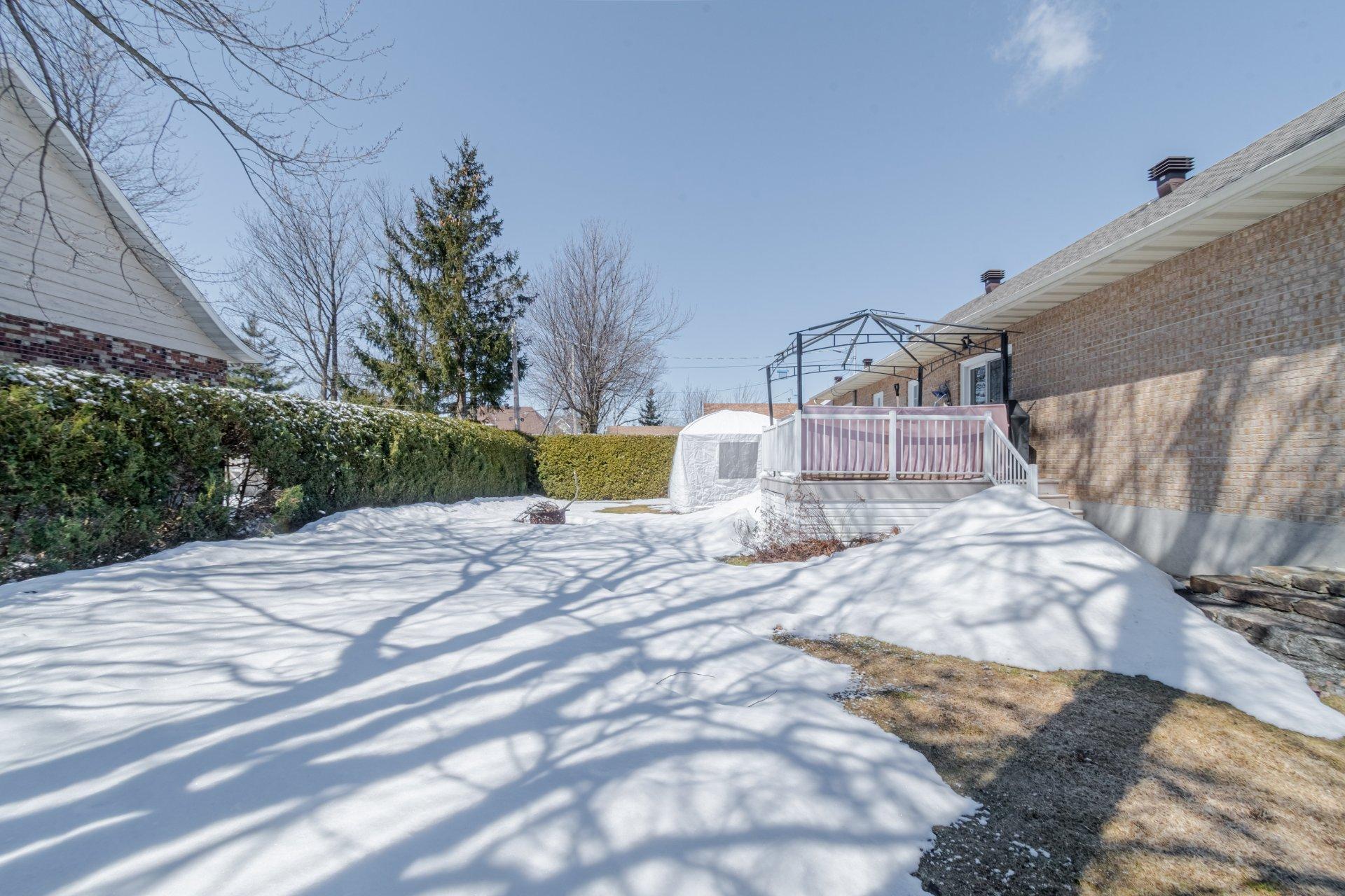 









1


Rue des Bouleaux

,
Saint-Anselme,




QC
G0R2N0

