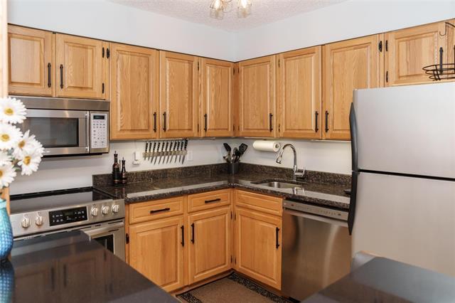 









1044


Bairdmore

BLVD, 1107,
Winnipeg,




MB
R3T 5J7

