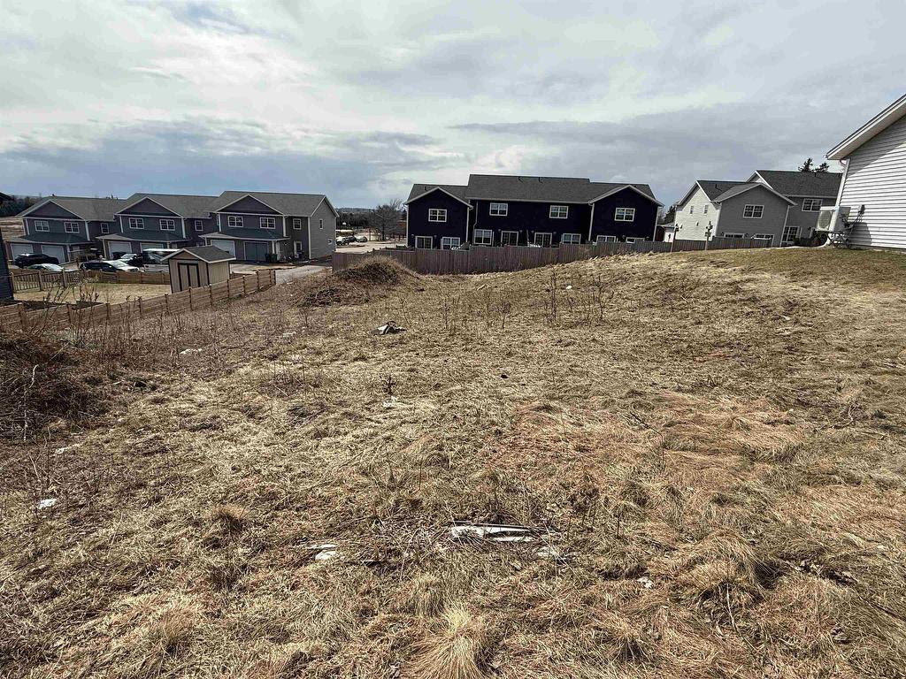 












Lot 93 Kindred Avenue

,
East Royalty,







PE
C1C 0W4

