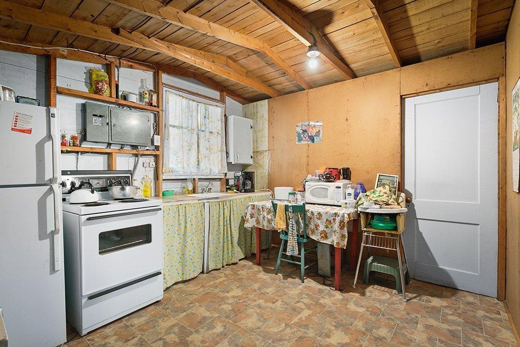 









14


Av. Fernbank

,
Bristol,




QC
J0X1G0

