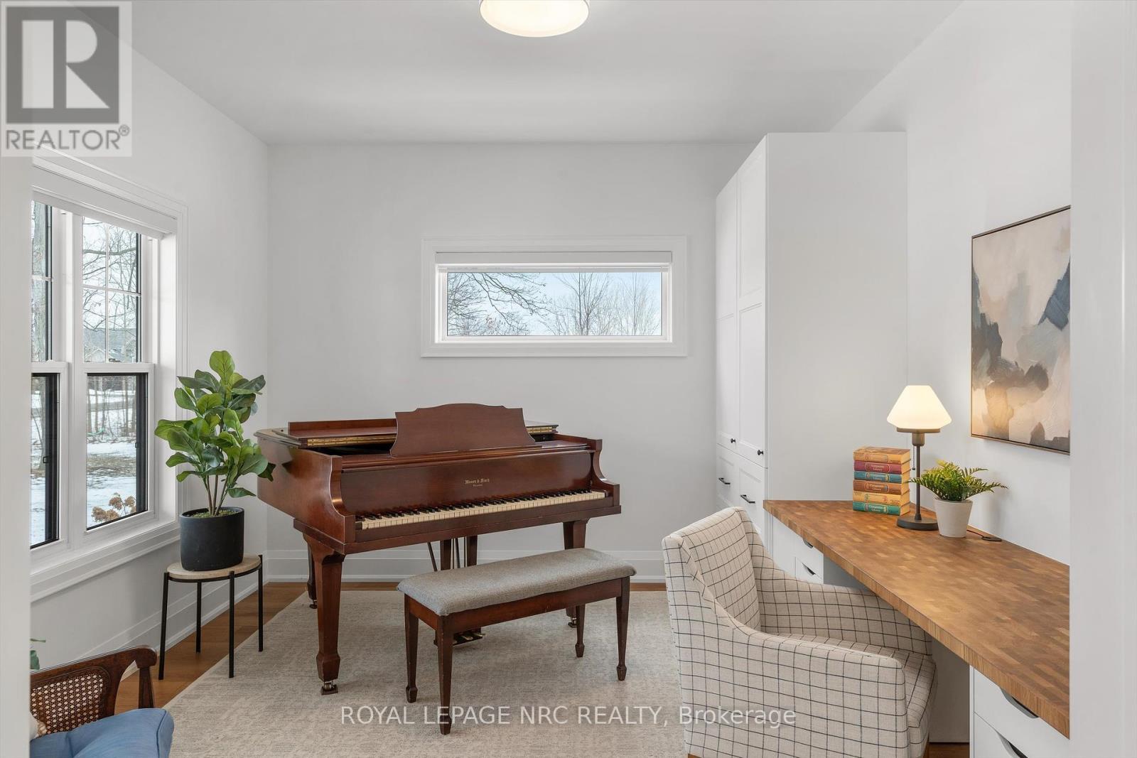 












1531 CONCESSION 4 ROAD

,
Niagara-on-the-Lake (Virgil),




Ontario
L0S1T0


