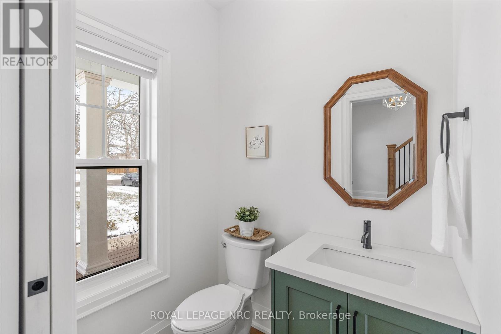 












1531 CONCESSION 4 ROAD

,
Niagara-on-the-Lake (Virgil),




Ontario
L0S1T0

