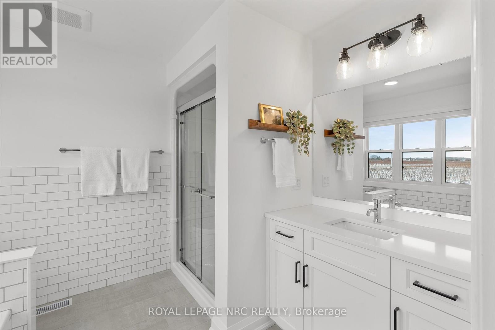 












1531 CONCESSION 4 ROAD

,
Niagara-on-the-Lake (Virgil),




Ontario
L0S1T0

