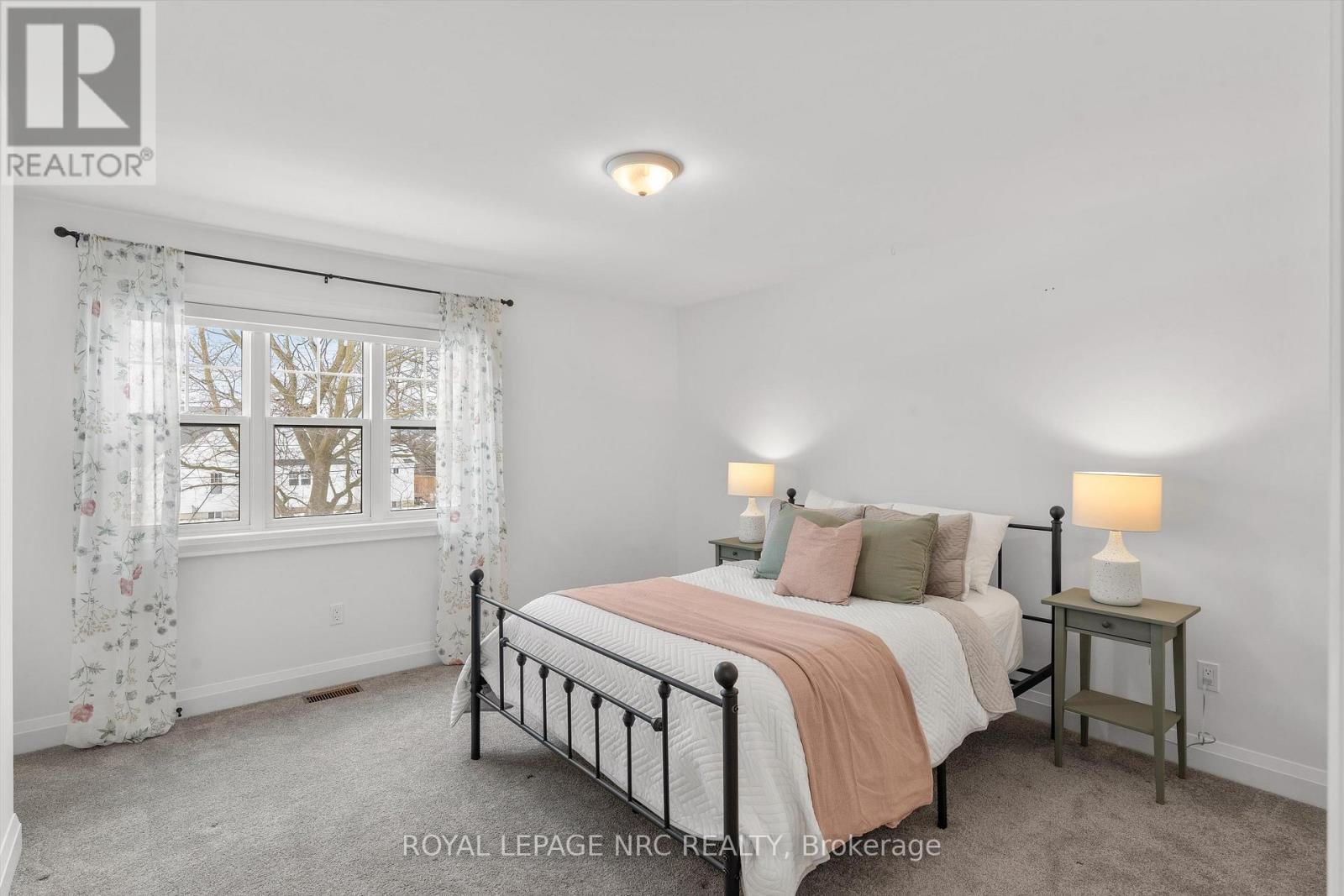 












1531 CONCESSION 4 ROAD

,
Niagara-on-the-Lake (Virgil),




Ontario
L0S1T0

