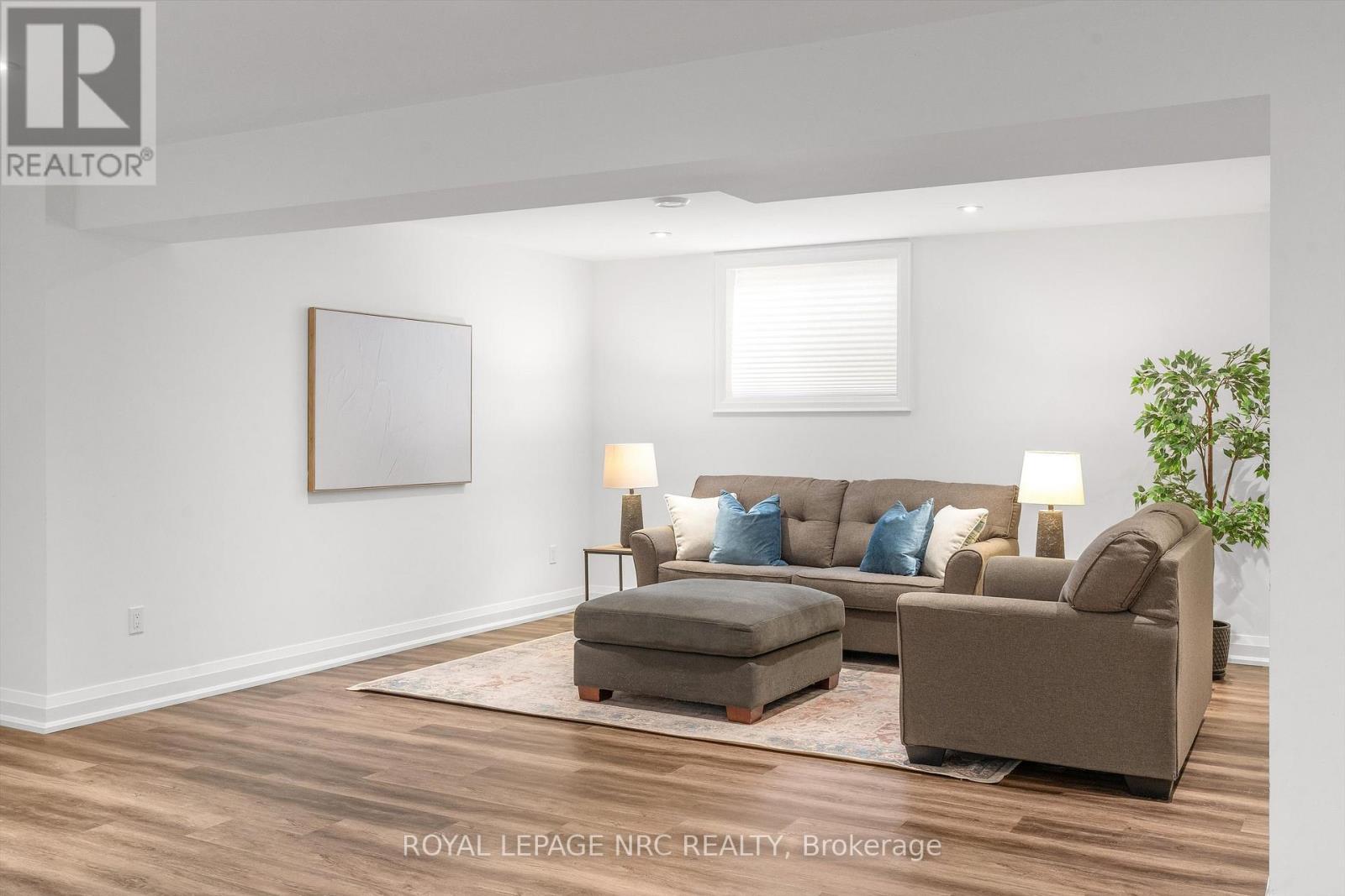 












1531 CONCESSION 4 ROAD

,
Niagara-on-the-Lake (Virgil),




Ontario
L0S1T0

