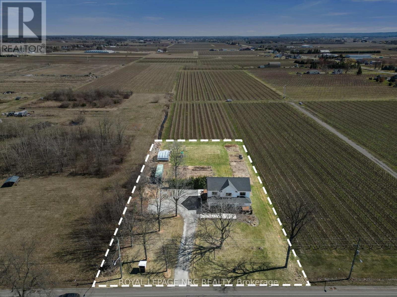 












1531 CONCESSION 4 ROAD

,
Niagara-on-the-Lake (Virgil),




Ontario
L0S1T0

