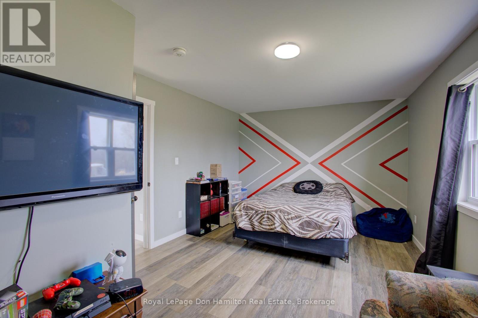 












336 TURNBERRY STREET

,
North Huron (Wingham),




Ontario
N0G2W0

