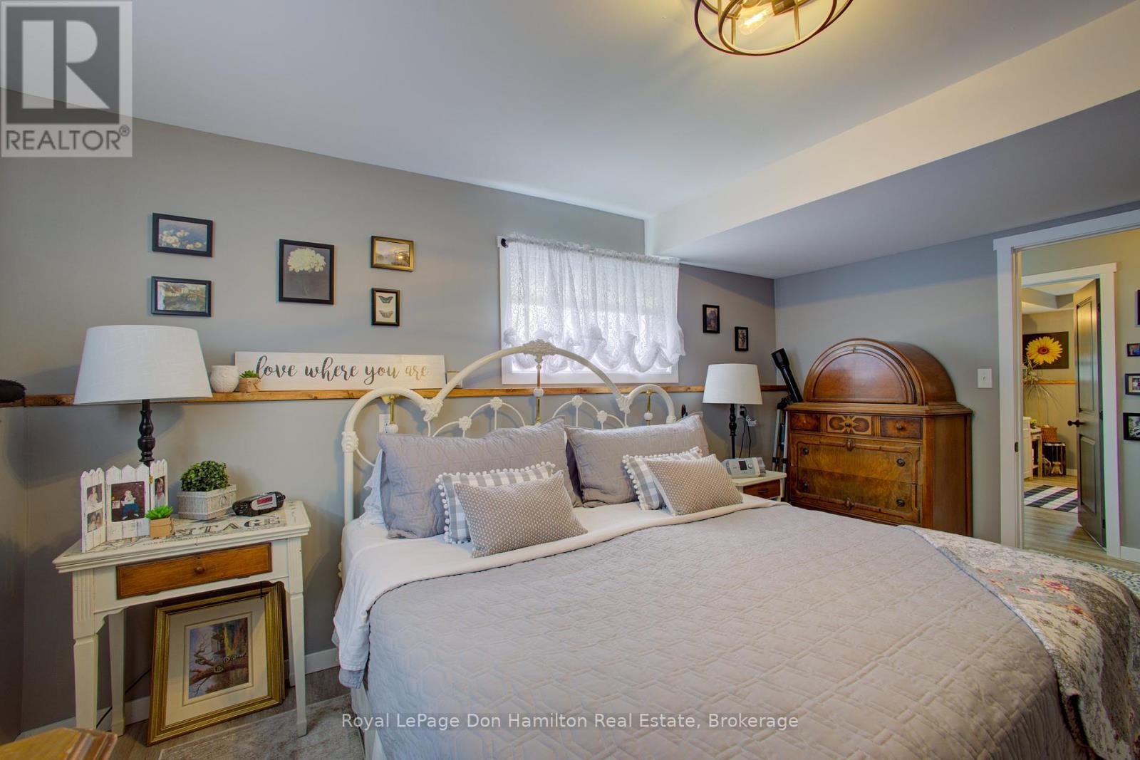 












336 TURNBERRY STREET

,
North Huron (Wingham),




Ontario
N0G2W0

