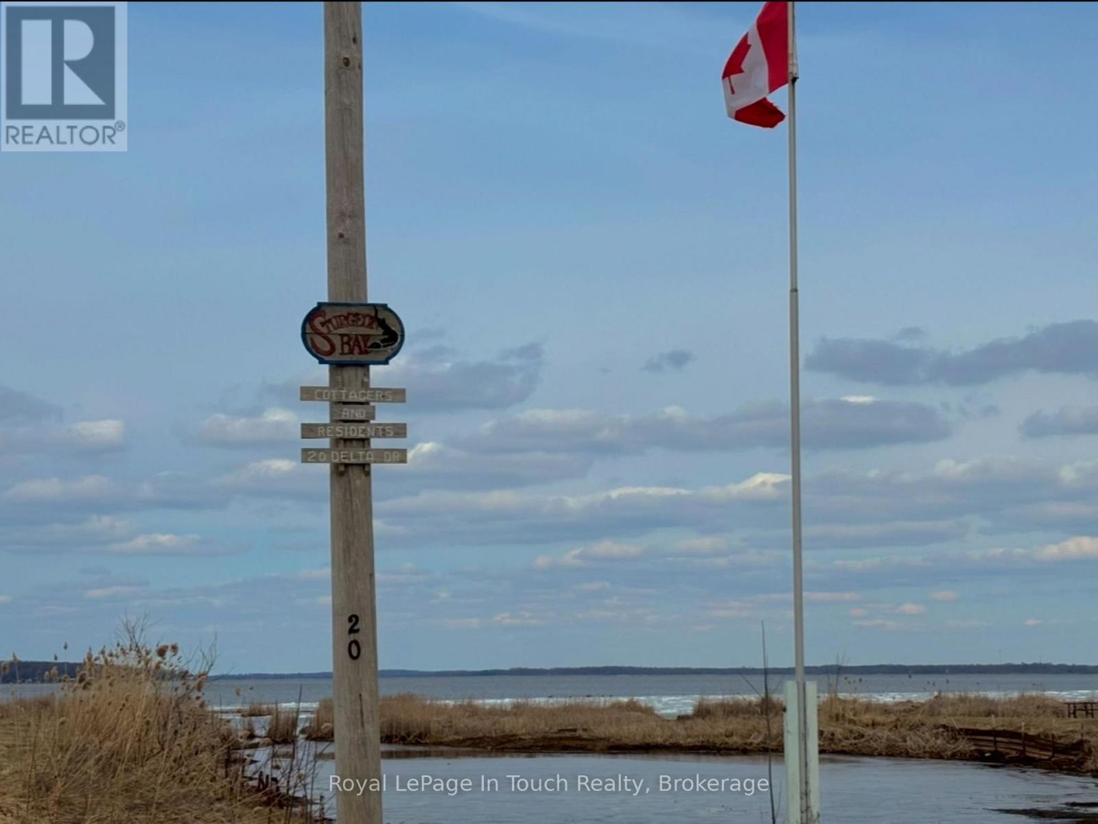 












29 DUFFY DRIVE

,
Tay,




Ontario
L0K2C0

