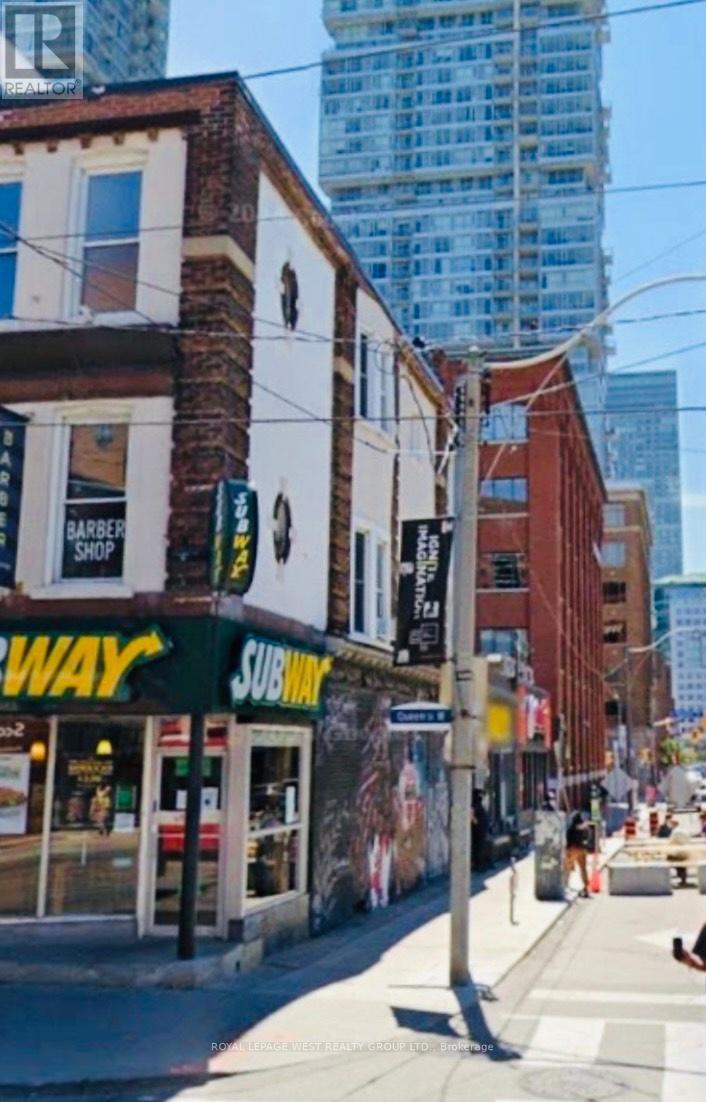 












71 DUNCAN STREET

,
Toronto,




Ontario
M5V1Z4

