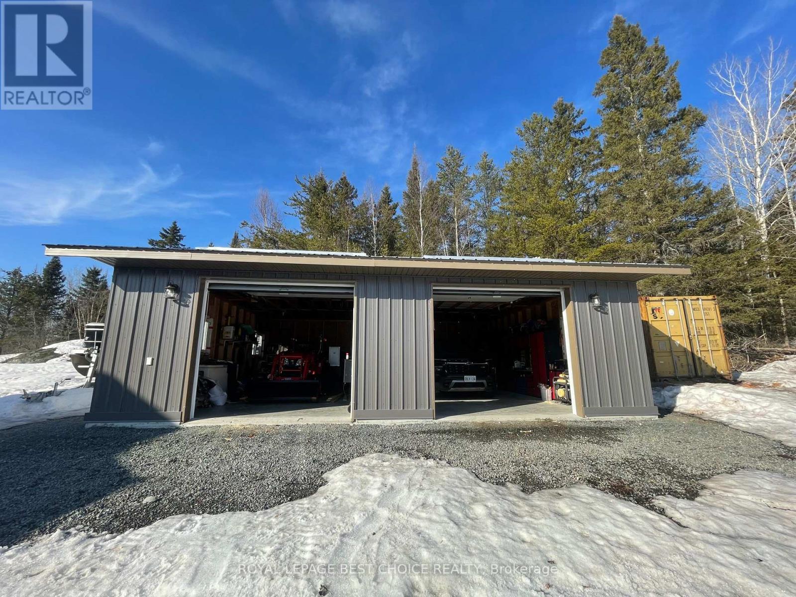 












468505 5 ROAD

,
Chamberlain,




Ontario
P0J1H0

