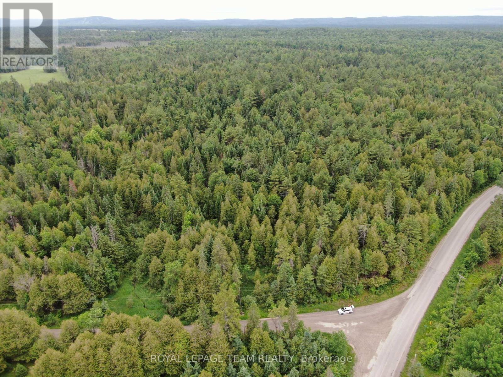 












00 PUCKER STREET

,
Greater Madawaska,







Ontario
K0J1H0

