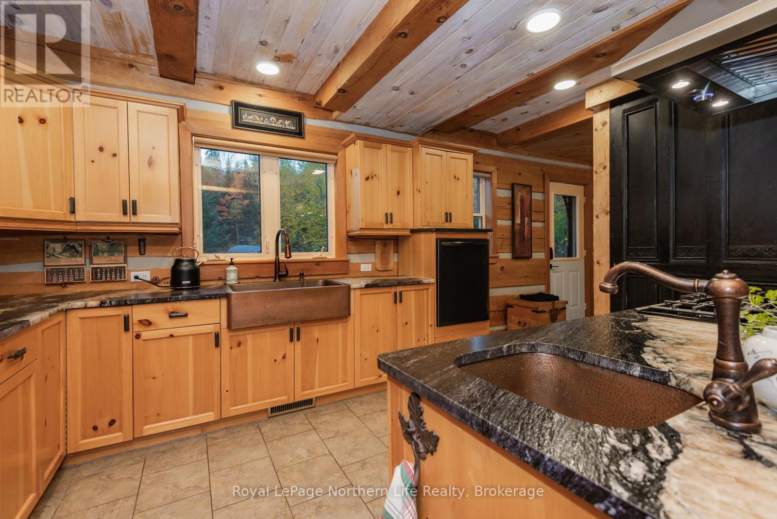 












571B REGAL ROAD

,
North Bay (Birchaven),




Ontario
P1B8G4

