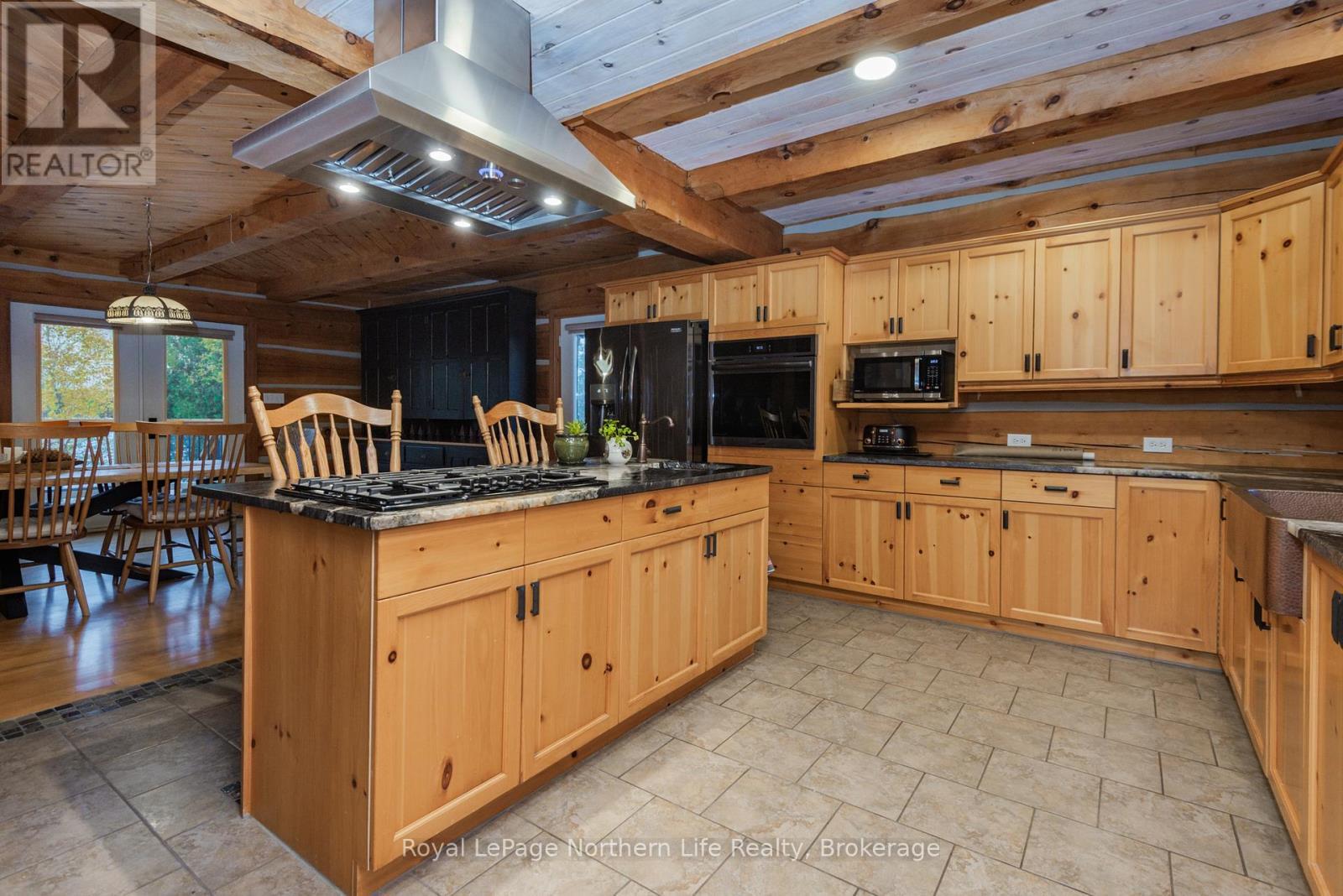 












571B REGAL ROAD

,
North Bay (Birchaven),




Ontario
P1B8G4

