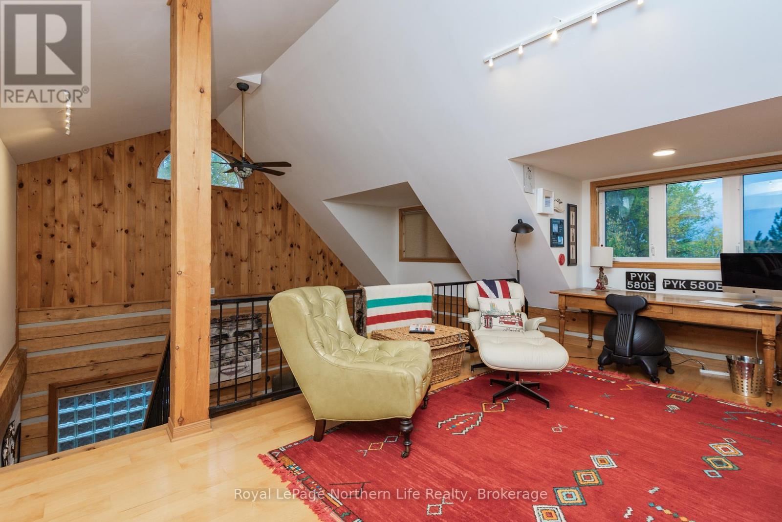 












571B REGAL ROAD

,
North Bay (Birchaven),




Ontario
P1B8G4

