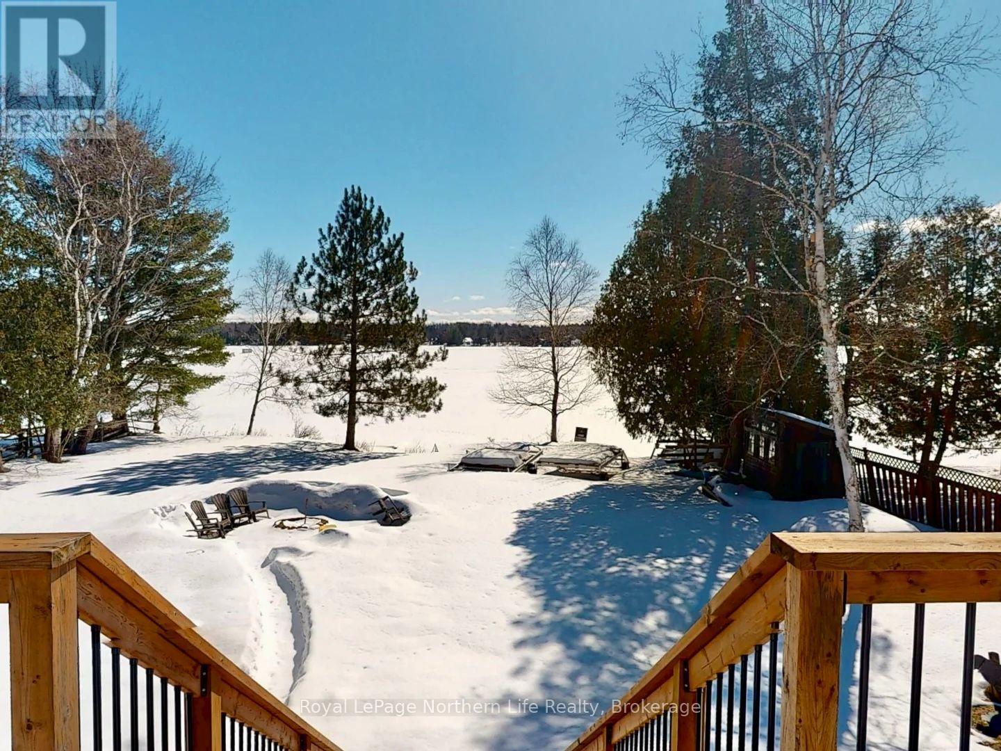 












571B REGAL ROAD

,
North Bay (Birchaven),




Ontario
P1B8G4

