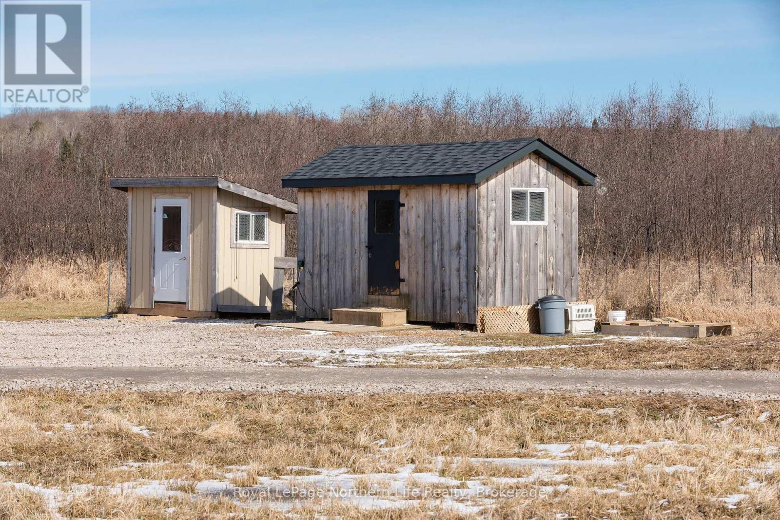 












42 SIMPSON HILL ROAD

,
Nipissing,




Ontario
P0H1W0

