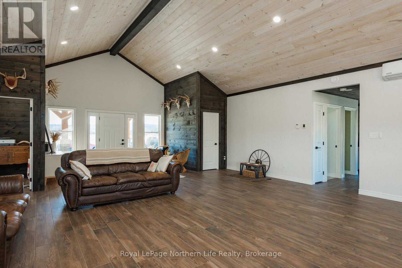 












42 SIMPSON HILL ROAD

,
Nipissing,




Ontario
P0H1W0

