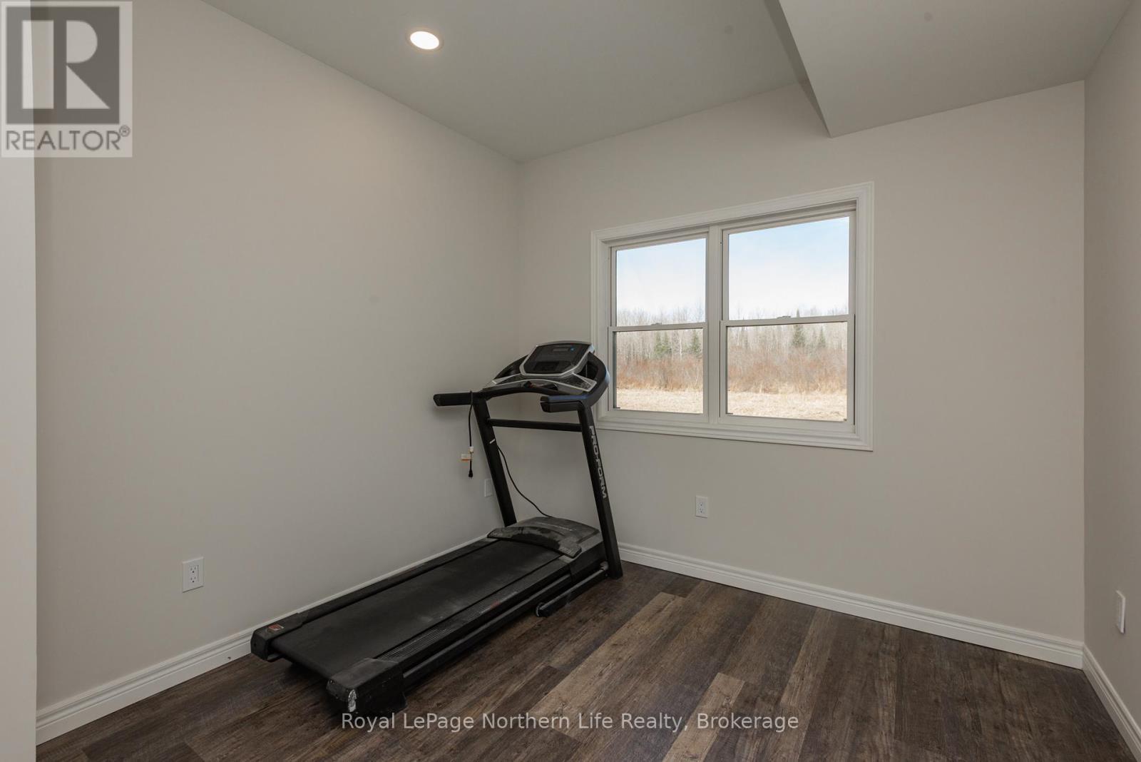 












42 SIMPSON HILL ROAD

,
Nipissing,




Ontario
P0H1W0

