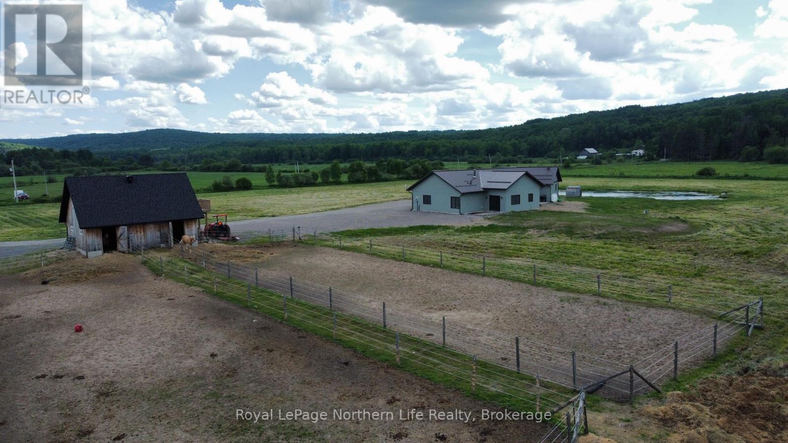 












42 SIMPSON HILL ROAD

,
Nipissing,




Ontario
P0H1W0

