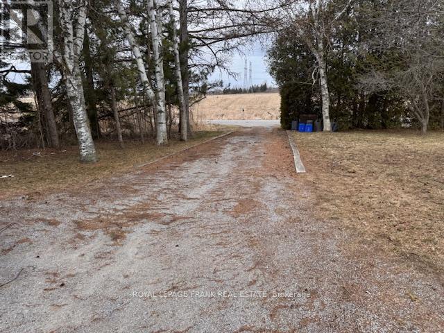












3725 CONCESSION 1 ROAD

,
Clarington,







Ontario
L1B0G1

