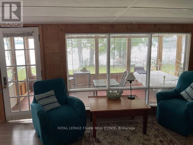 












16 CALINE ROAD

,
Curve Lake First Nation 35 (Curve Lake First Nation),




Ontario
K0L2H0

