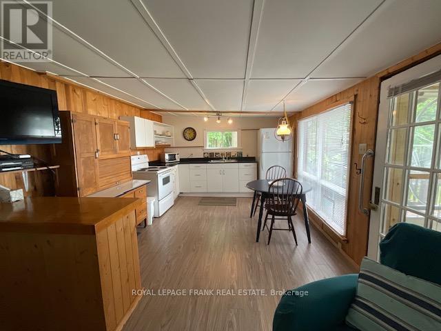 












16 CALINE ROAD

,
Curve Lake First Nation 35 (Curve Lake First Nation),




Ontario
K0L2H0

