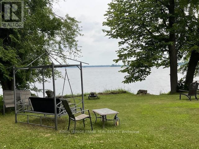 












16 CALINE ROAD

,
Curve Lake First Nation 35 (Curve Lake First Nation),




Ontario
K0L2H0


