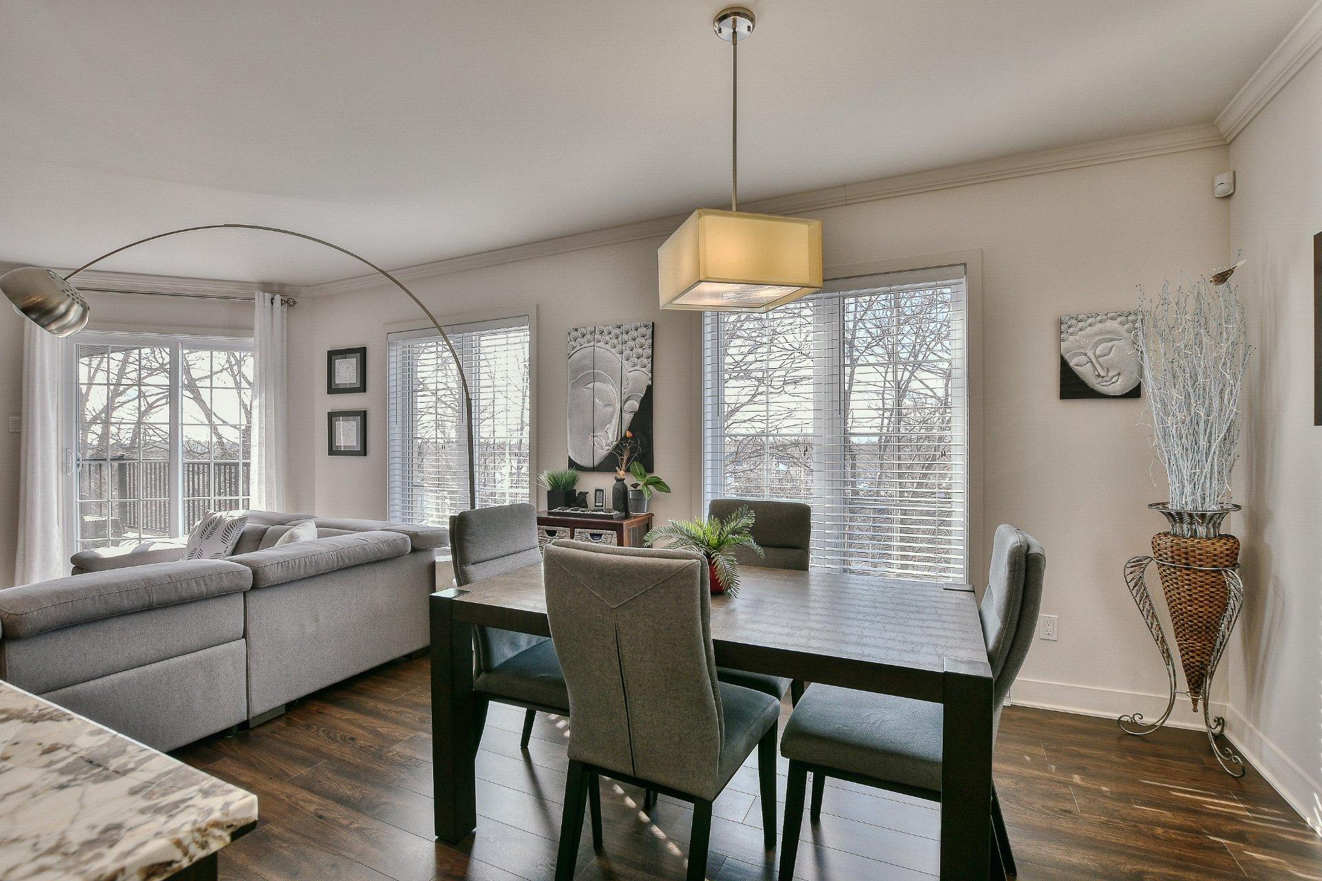 









260


Rue du Maçon

, 403,
Saint-Jérôme,




QC
J7Y0H4

