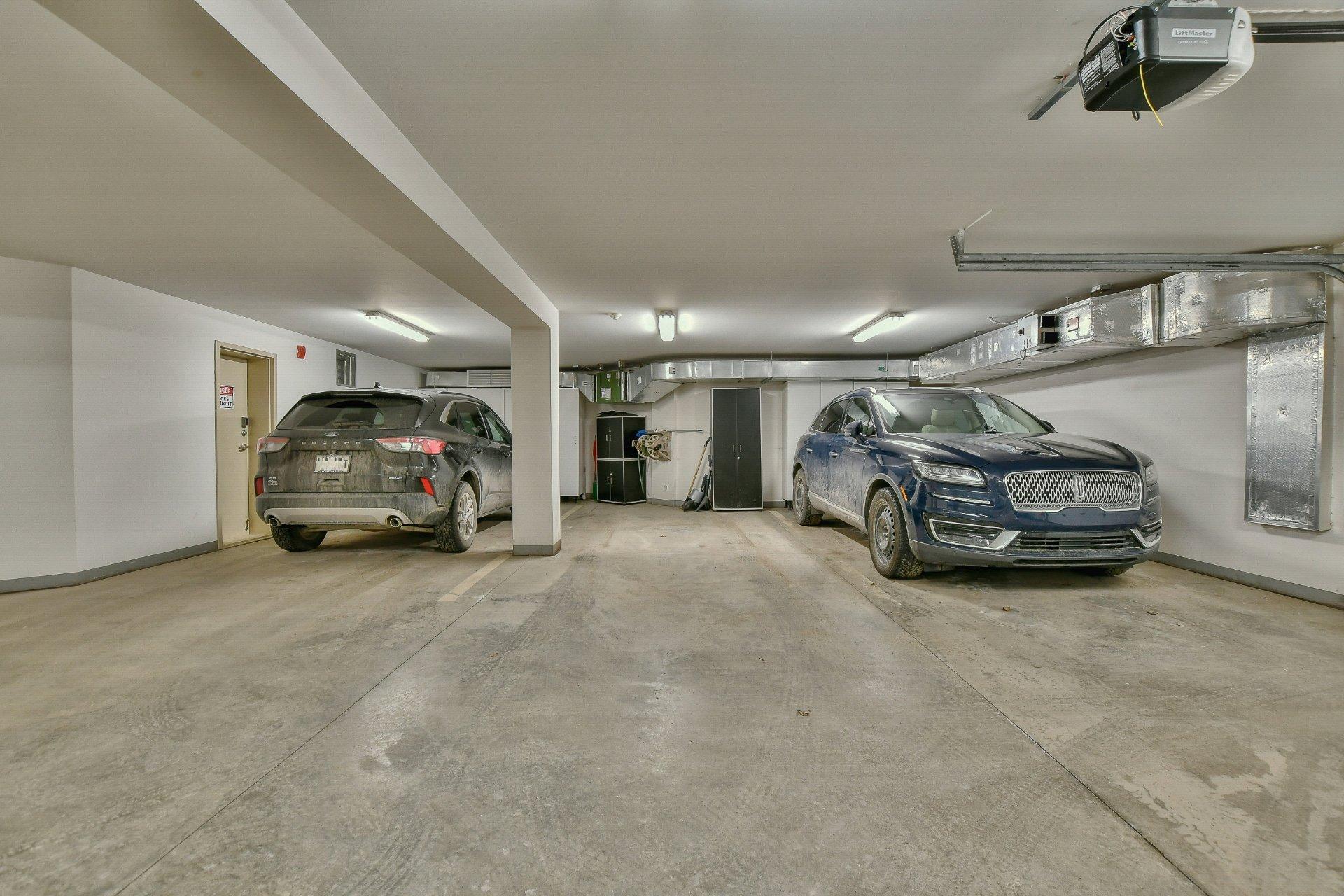 









260


Rue du Maçon

, 403,
Saint-Jérôme,




QC
J7Y0H4

