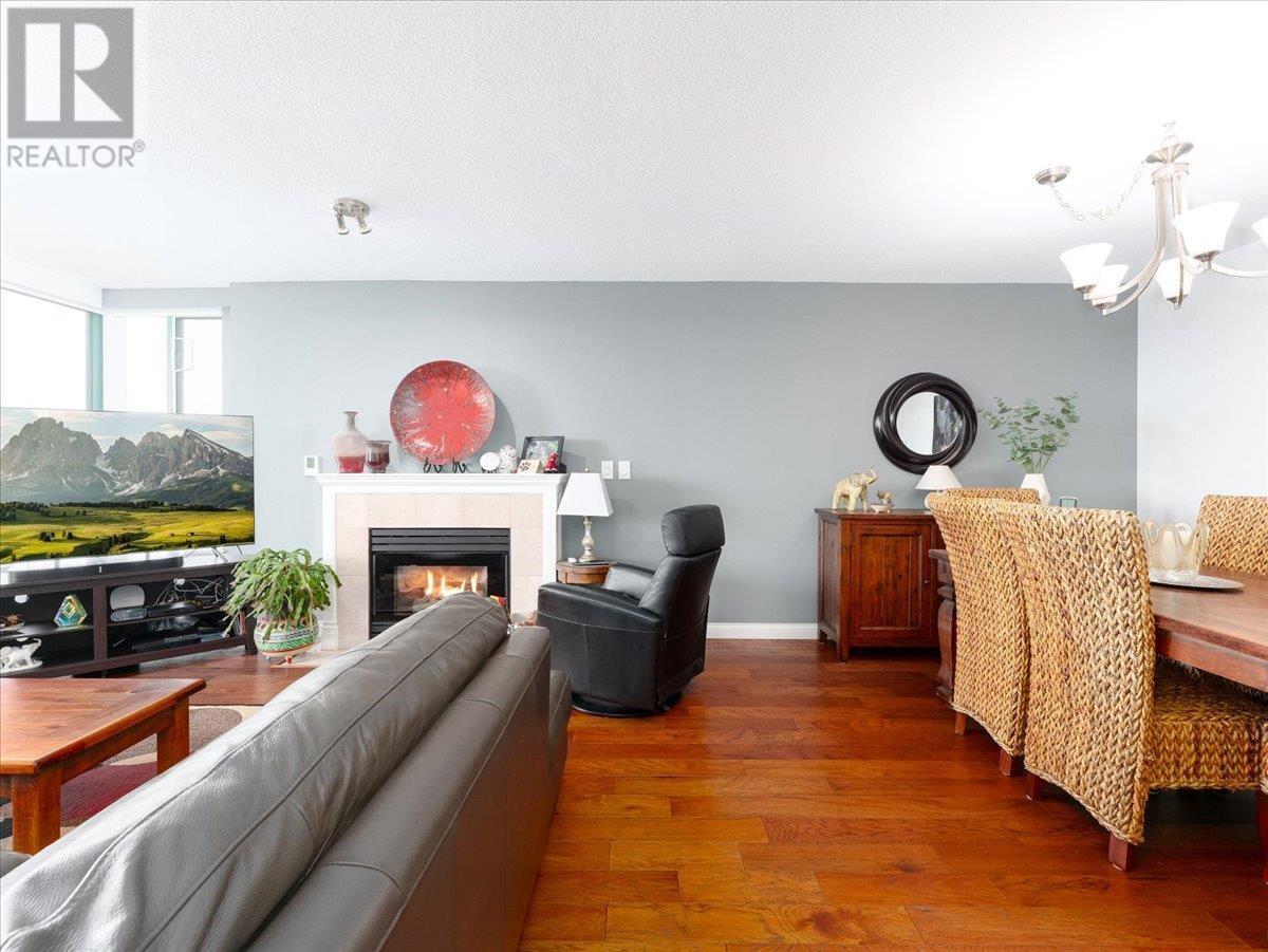 












12C 328 TAYLOR WAY

,
West Vancouver,




British Columbia
V7T2Y4

