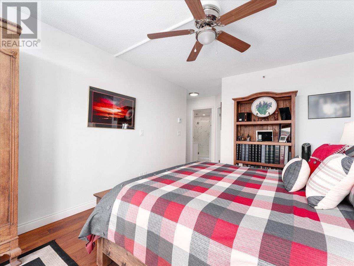












12C 328 TAYLOR WAY

,
West Vancouver,




British Columbia
V7T2Y4


