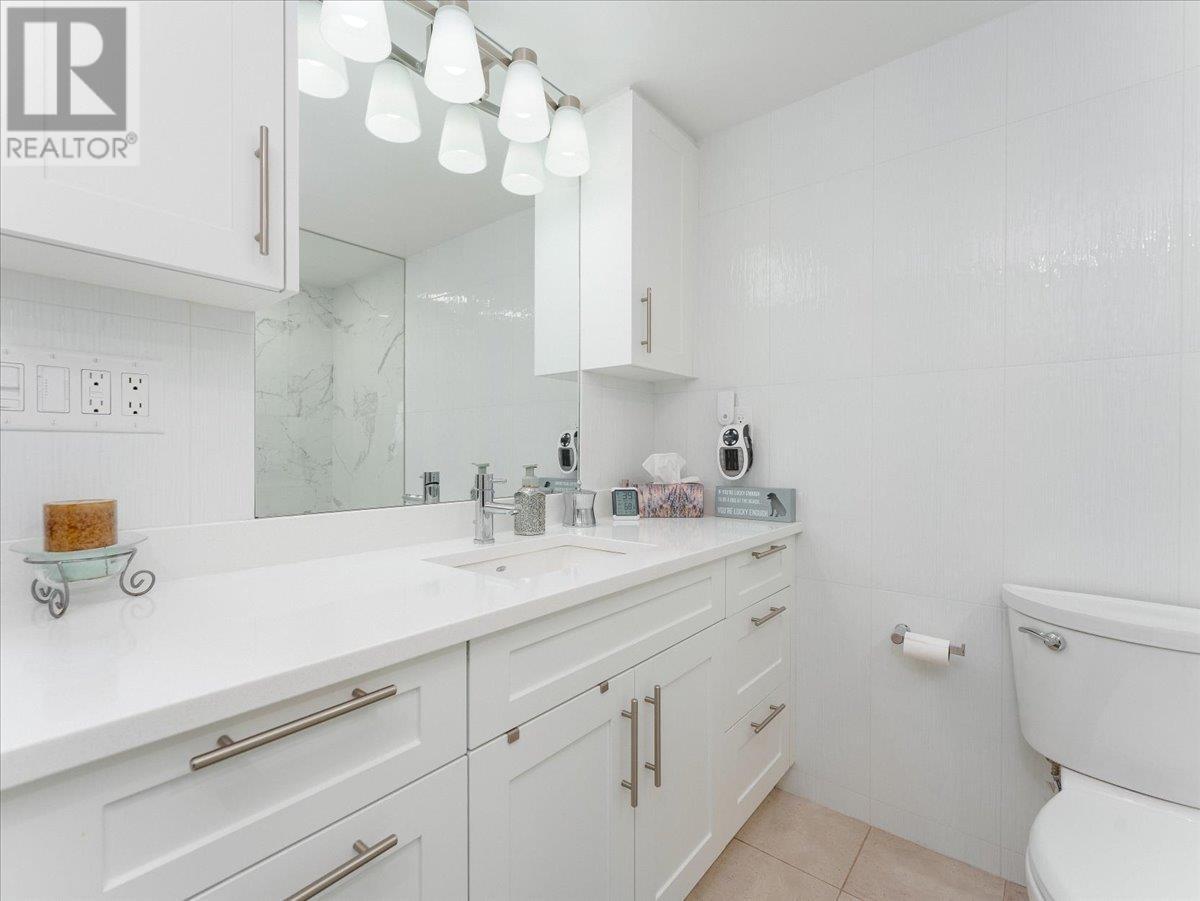 












12C 328 TAYLOR WAY

,
West Vancouver,




British Columbia
V7T2Y4

