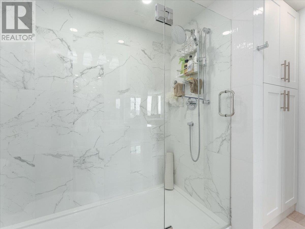 












12C 328 TAYLOR WAY

,
West Vancouver,




British Columbia
V7T2Y4

