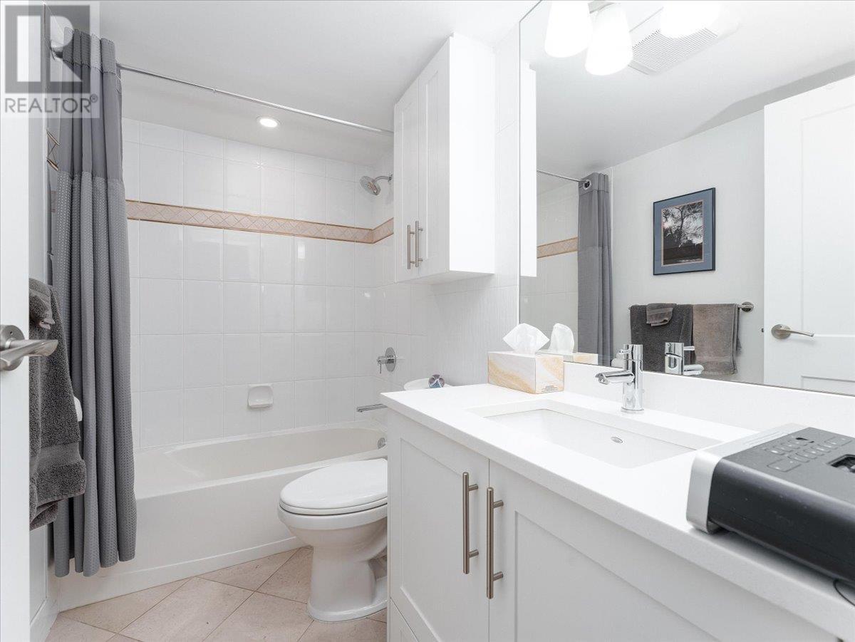 












12C 328 TAYLOR WAY

,
West Vancouver,




British Columbia
V7T2Y4

