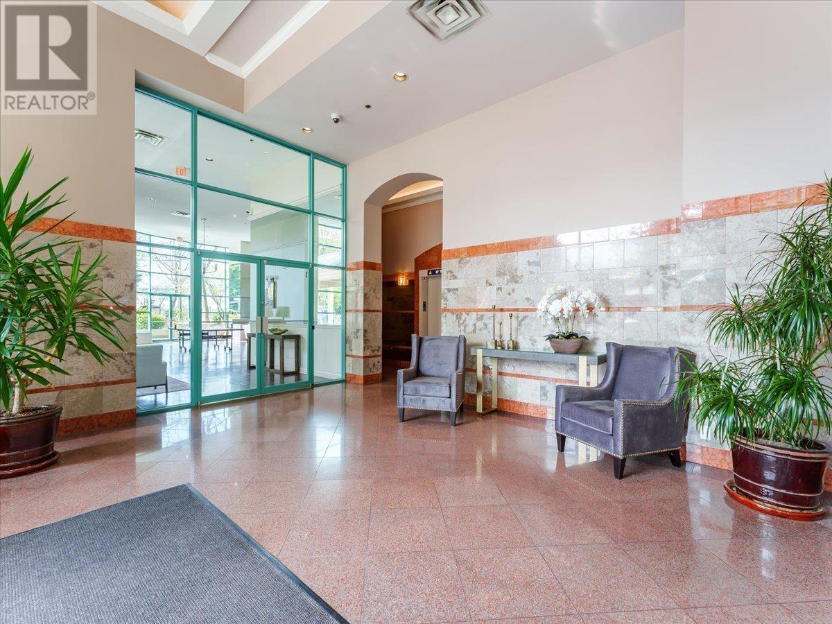 












12C 328 TAYLOR WAY

,
West Vancouver,




British Columbia
V7T2Y4


