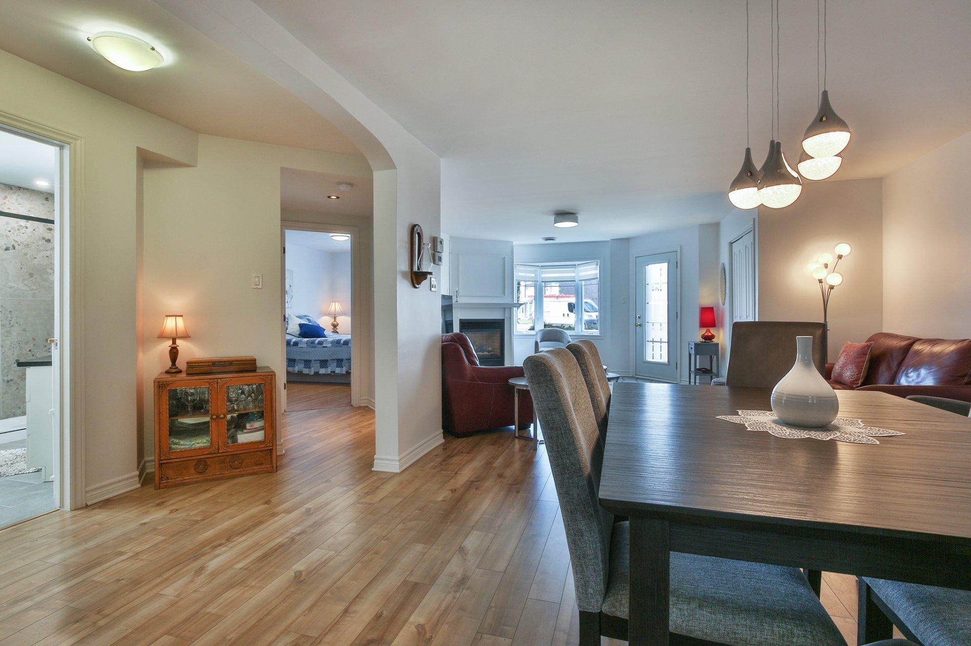 









73


Rue des Échevins

,
Saint-Jean-sur-Richelieu,




QC
J2W0A2

