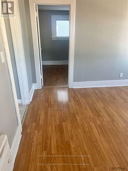 












131 SIXTH AVENUE

,
Timmins (TNE - Central),




Ontario
P4N5M4

