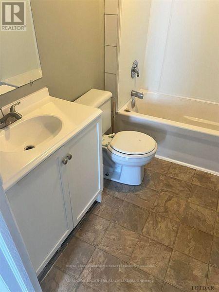 












131 SIXTH AVENUE

,
Timmins (TNE - Central),




Ontario
P4N5M4

