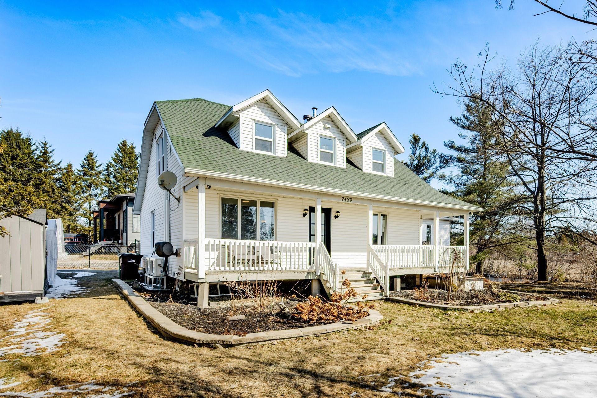 









7489


Boul. Bourque

,
Sherbrooke (Brompton/Rock Forest/Saint-Élie/Deauville),




QC
J1N3G2


